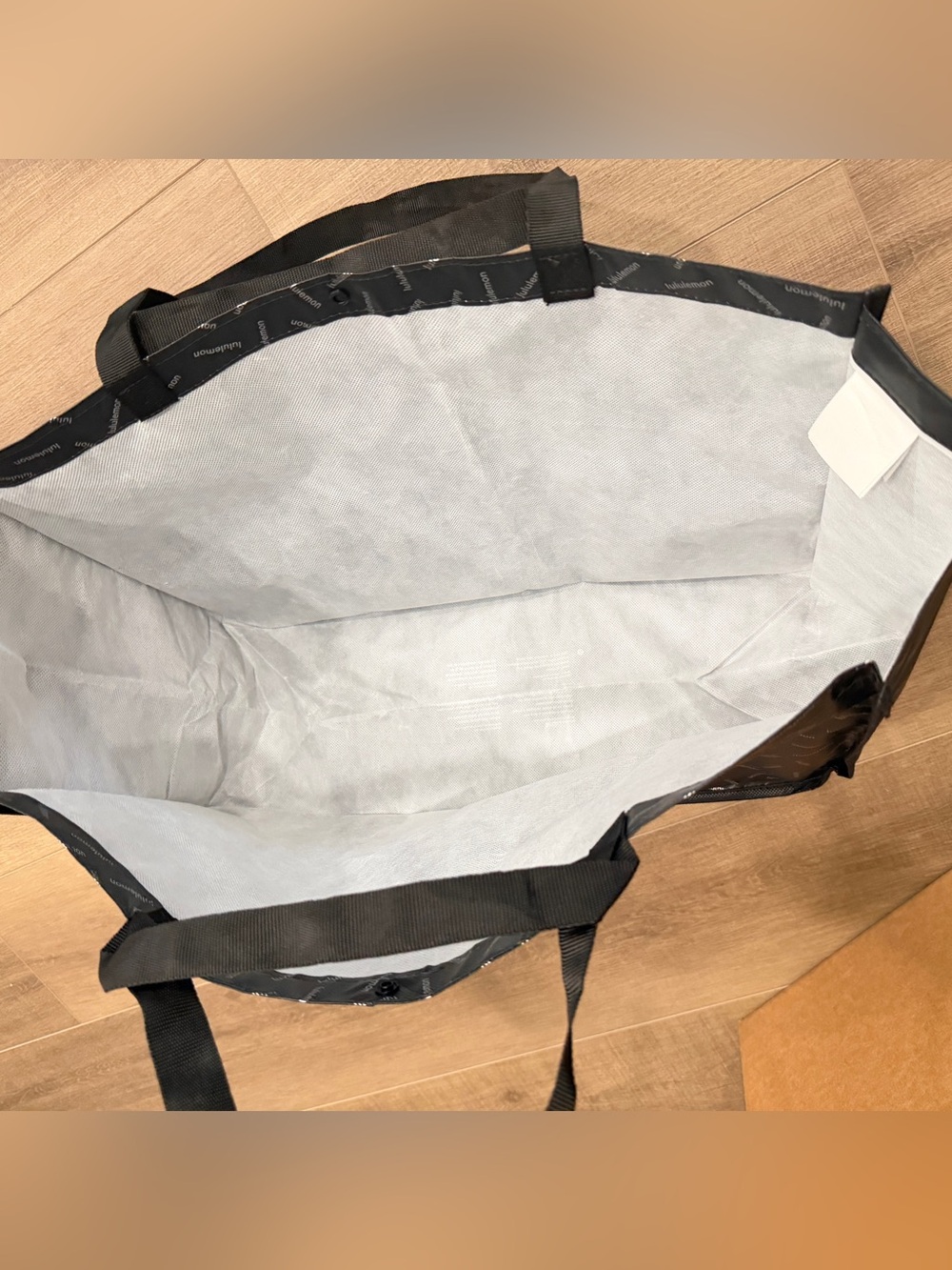 4 Reusable Lululemon Bags 1 Black Large & 3 Small Excellent Condition - Picture 7 of 10